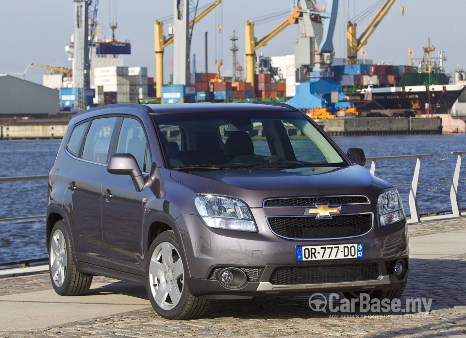 Chevrolet Orlando Mk1 (2012) Exterior
