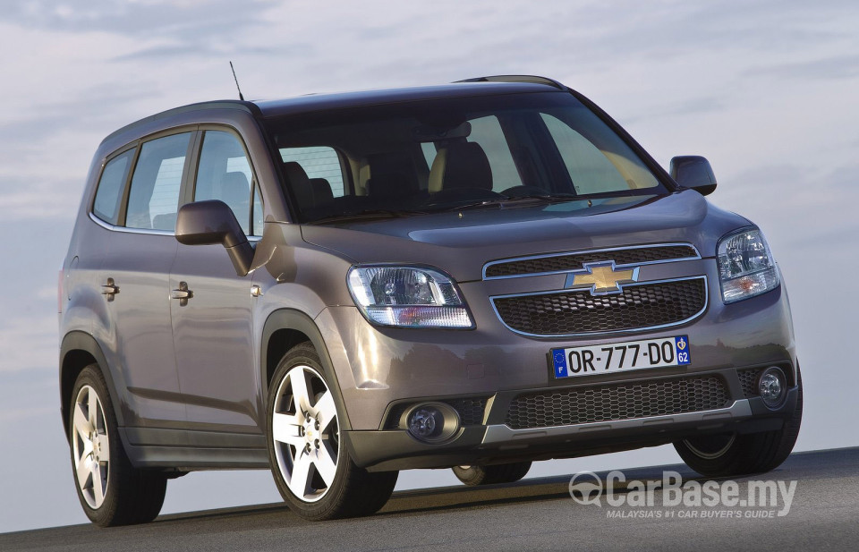 Chevrolet Orlando Mk1 (2012) Exterior
