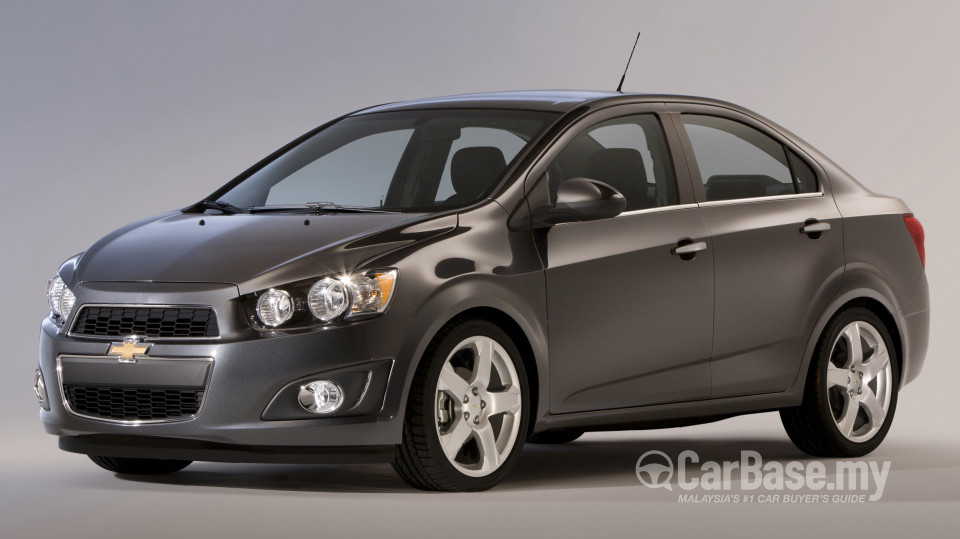 Chevrolet Sonic Sedan T300 (2012) Exterior