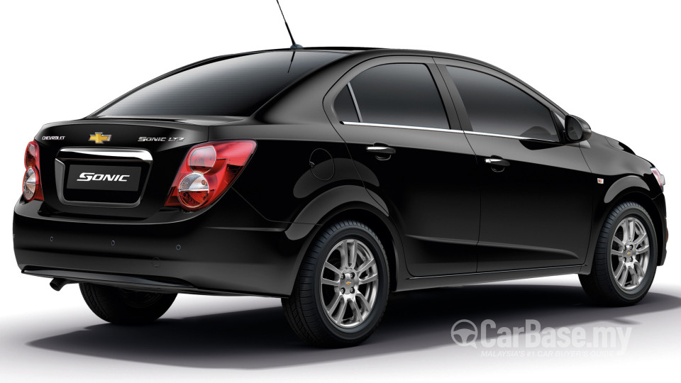 Chevrolet Sonic Sedan T300 (2012) Exterior