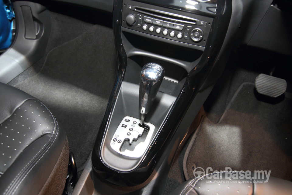 Citroen DS3 Mk1  (2014) Interior