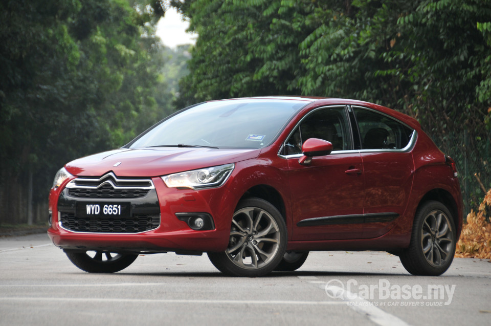 Citroen DS4 Mk1 (2013) Exterior