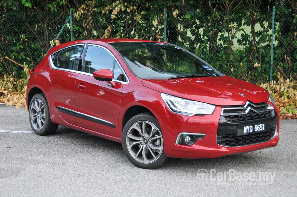 Citroen DS4 Mk1 (2013) Exterior