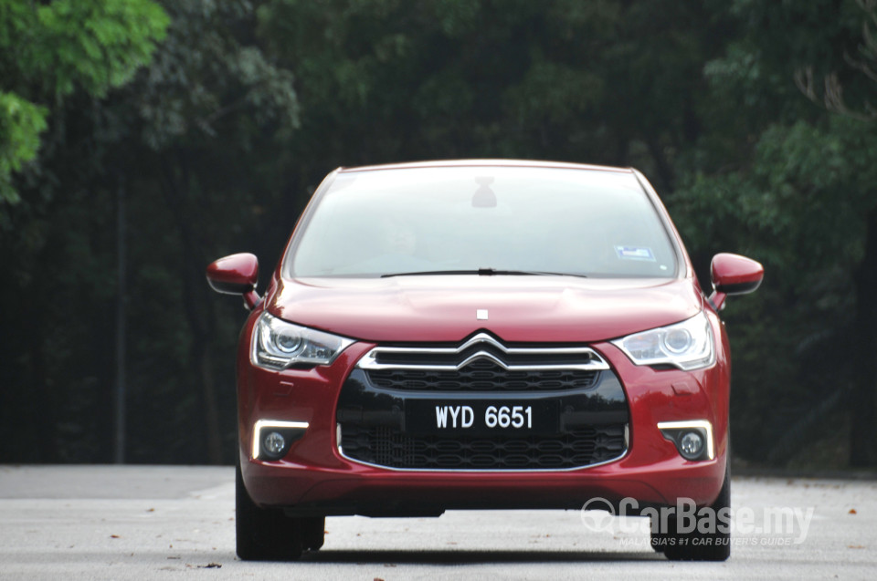 Citroen DS4 Mk1 (2013) Exterior