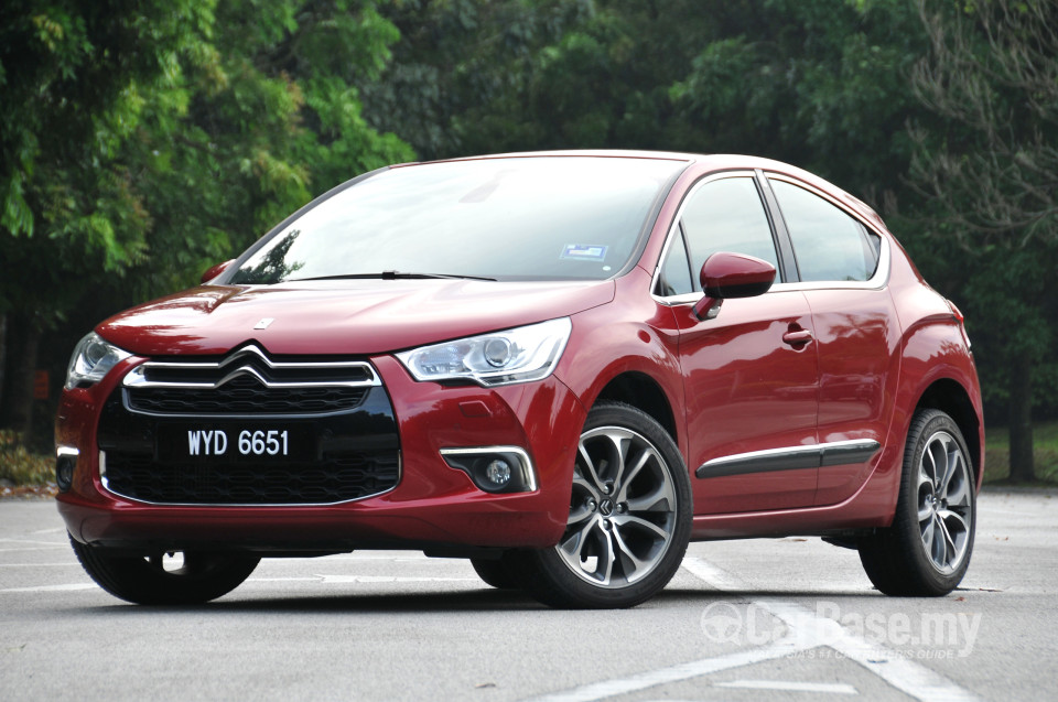 Citroen DS4 Mk1 (2013) Exterior
