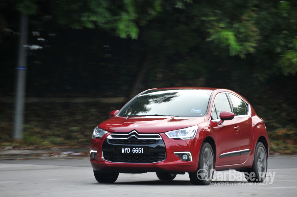 Citroen DS4 Mk1 (2013) Exterior