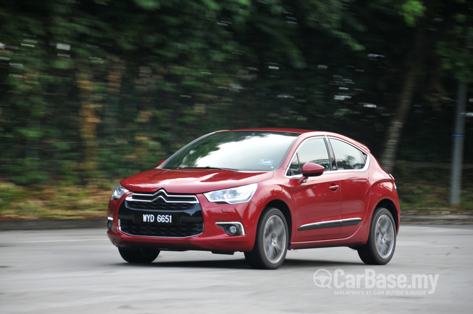 Citroen DS4 Mk1 (2013) Exterior