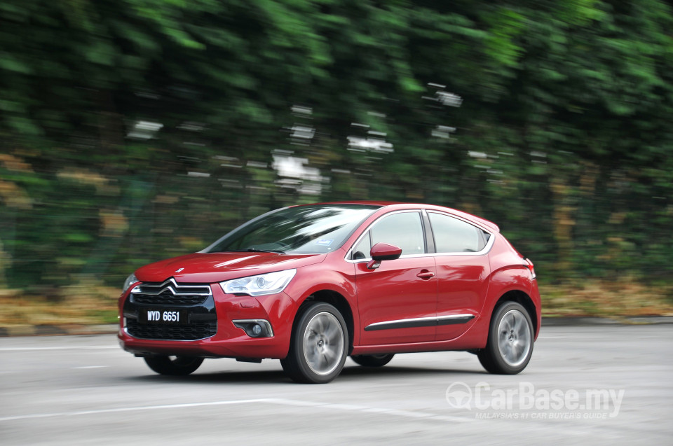 Citroen DS4 Mk1 (2013) Exterior