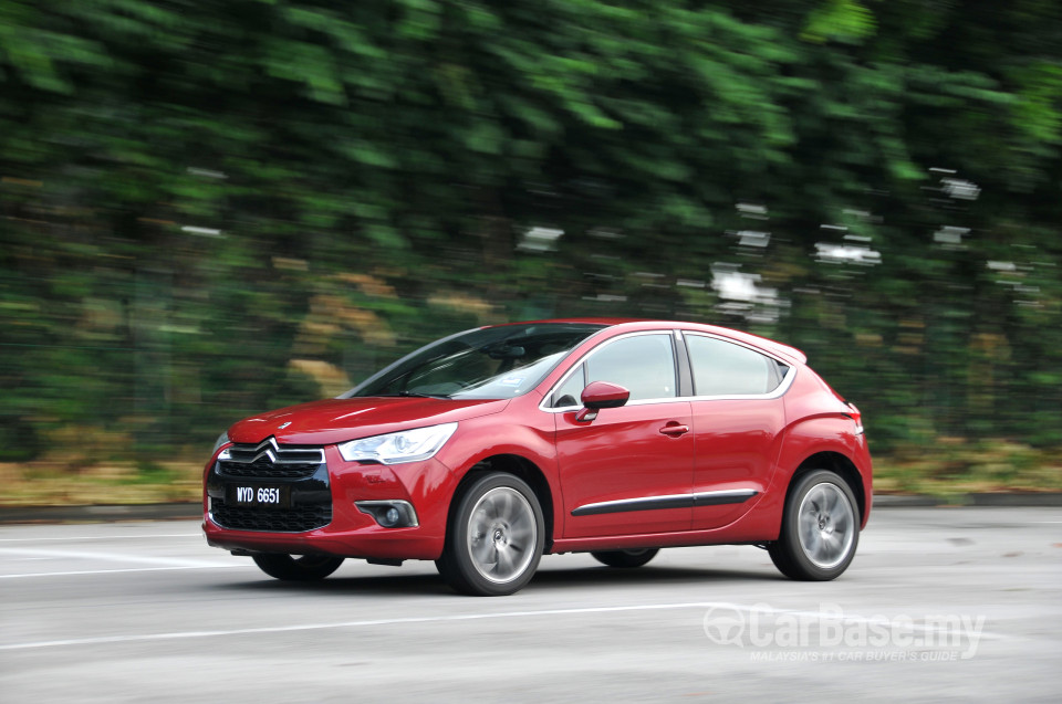 Citroen DS4 Mk1 (2013) Exterior