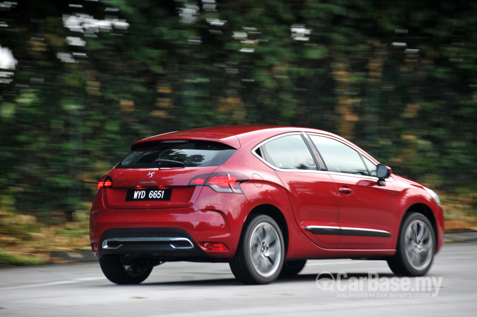 Citroen DS4 Mk1 (2013) Exterior