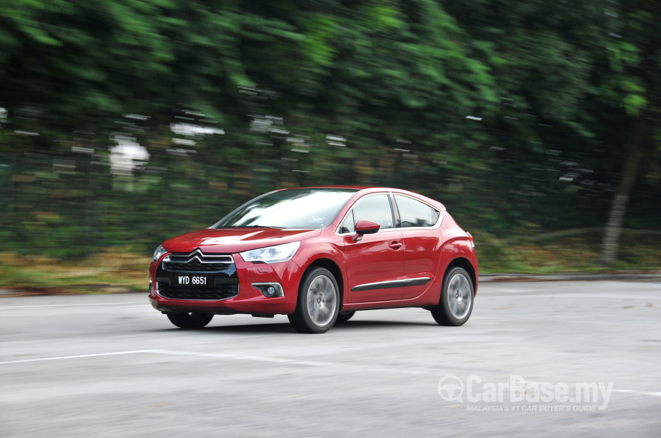 Citroen DS4 Mk1 (2013) Exterior
