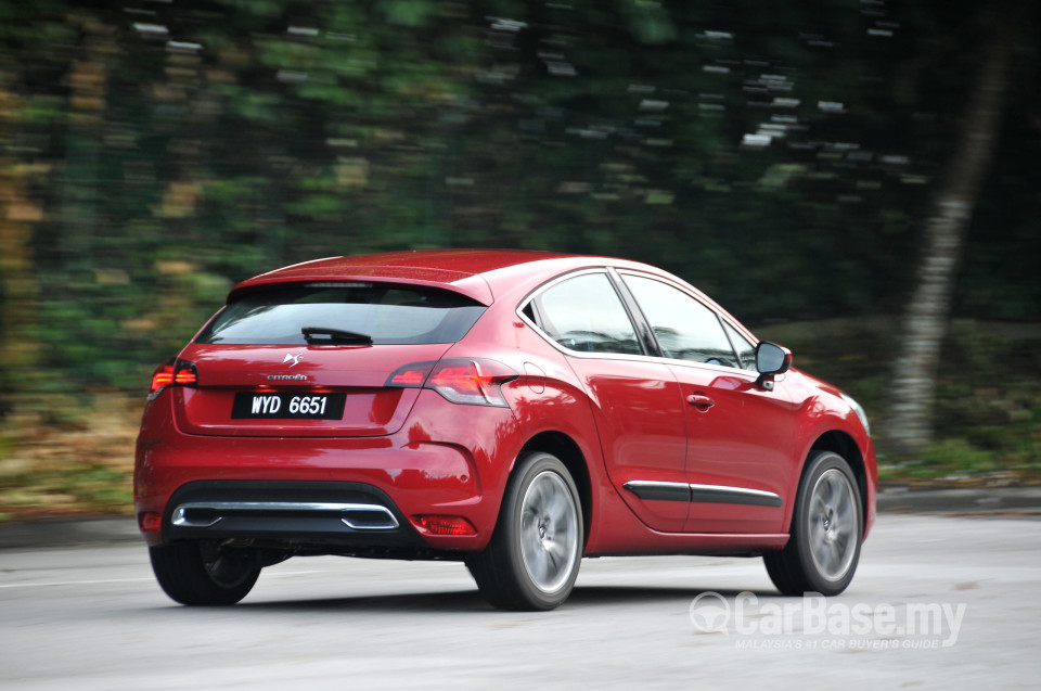 Citroen DS4 Mk1 (2013) Exterior