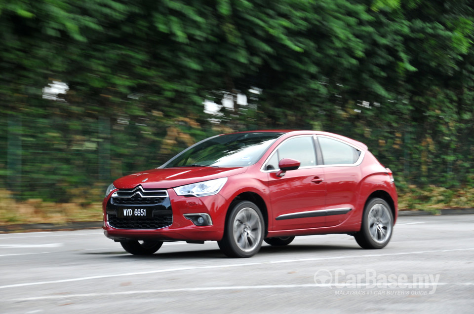 Citroen DS4 Mk1 (2013) Exterior