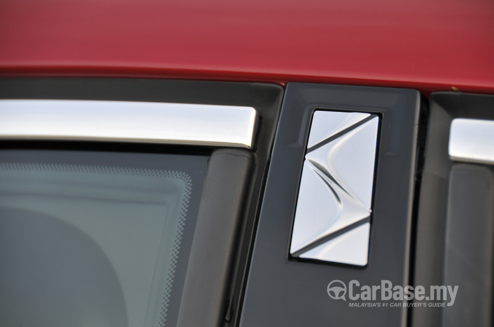Citroen DS4 Mk1 (2013) Exterior