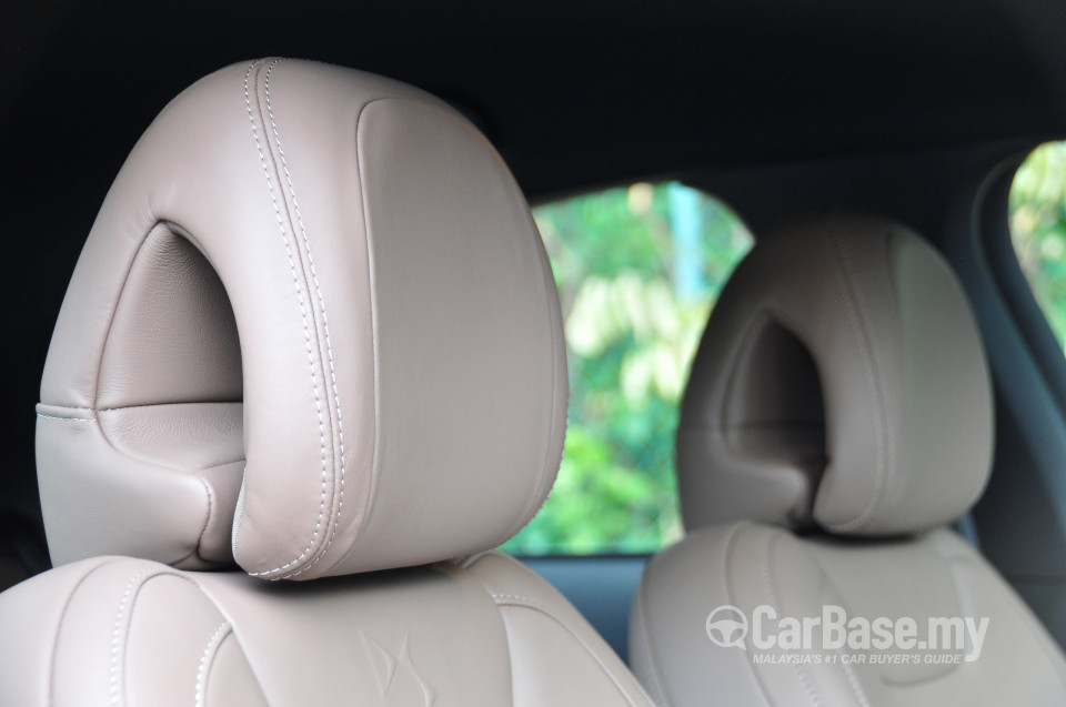 Citroen DS4 Mk1 (2013) Interior
