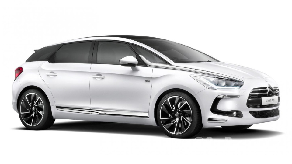 Citroen DS5 Mk1 (2013) Exterior