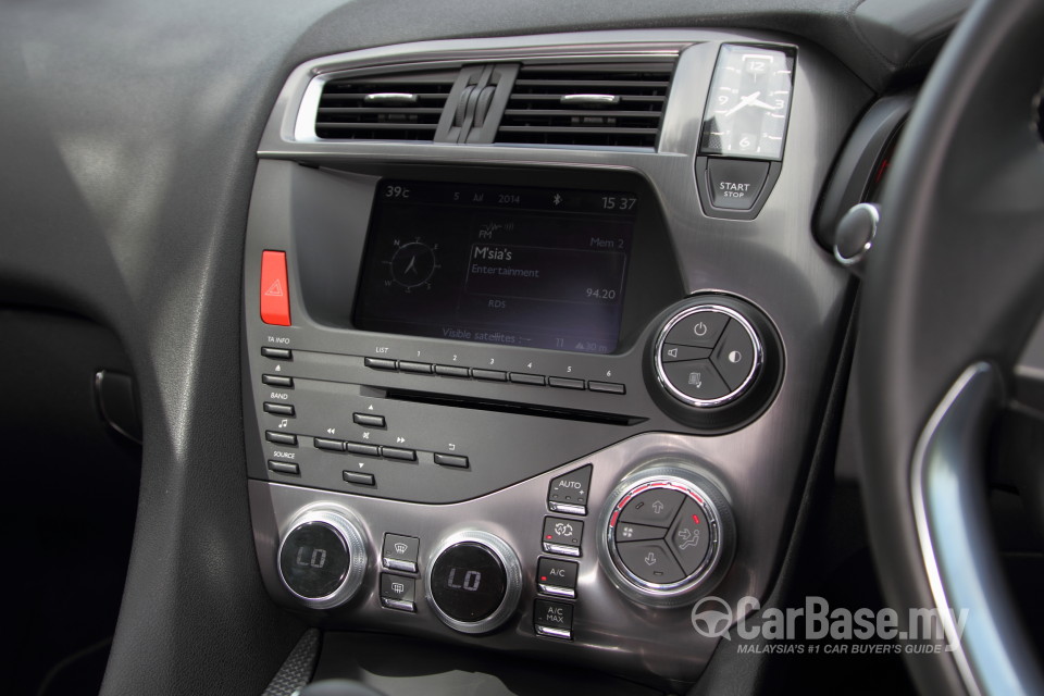 Citroen DS5 Mk1 (2013) Interior