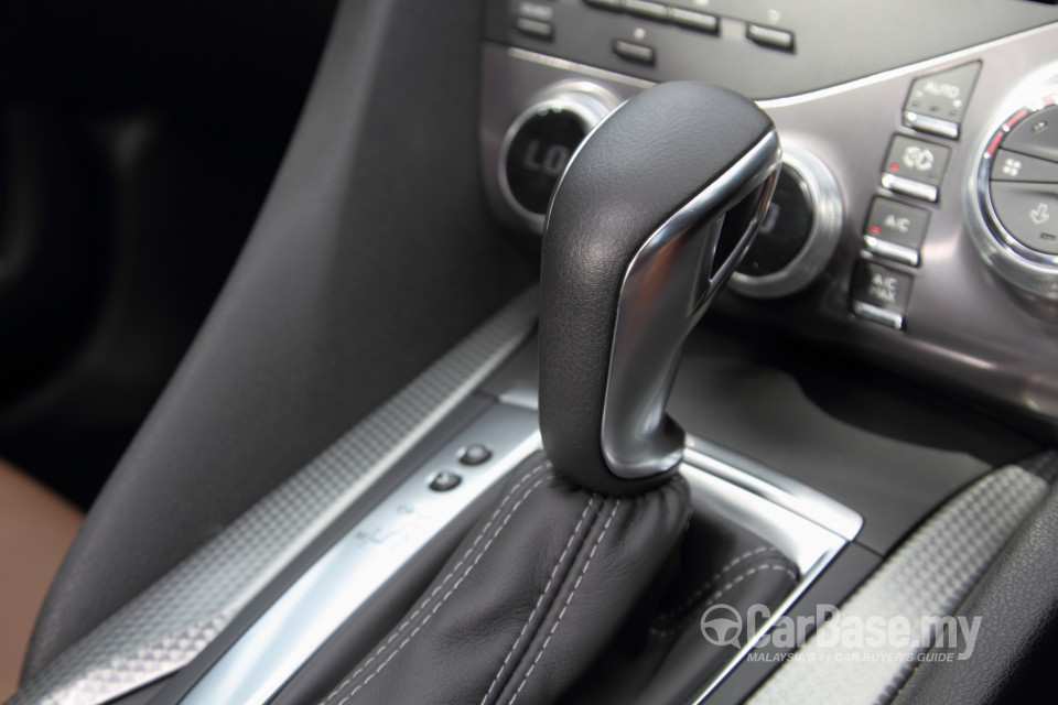 Citroen DS5 Mk1 (2013) Interior