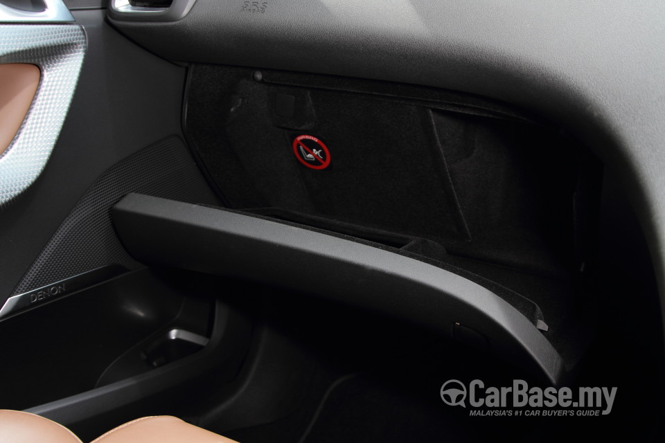 Citroen DS5 Mk1 (2013) Interior