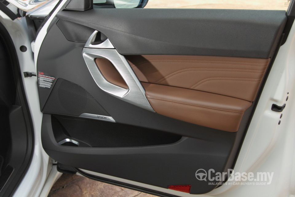 Citroen DS5 Mk1 (2013) Interior