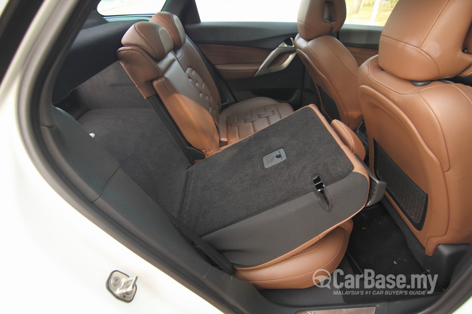 Citroen DS5 Mk1 (2013) Interior