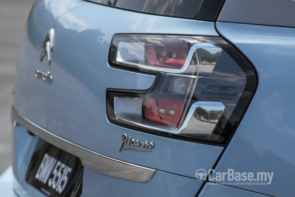 Citroen Grand C4 Picasso Mk2 (2014) Exterior