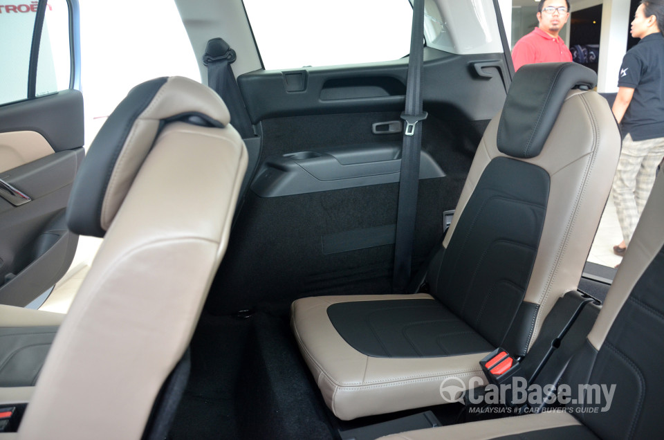 Citroen Grand C4 Picasso Mk2 (2014) Interior