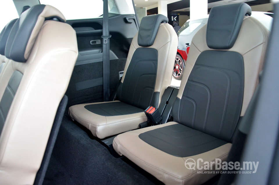 Citroen Grand C4 Picasso Mk2 (2014) Interior
