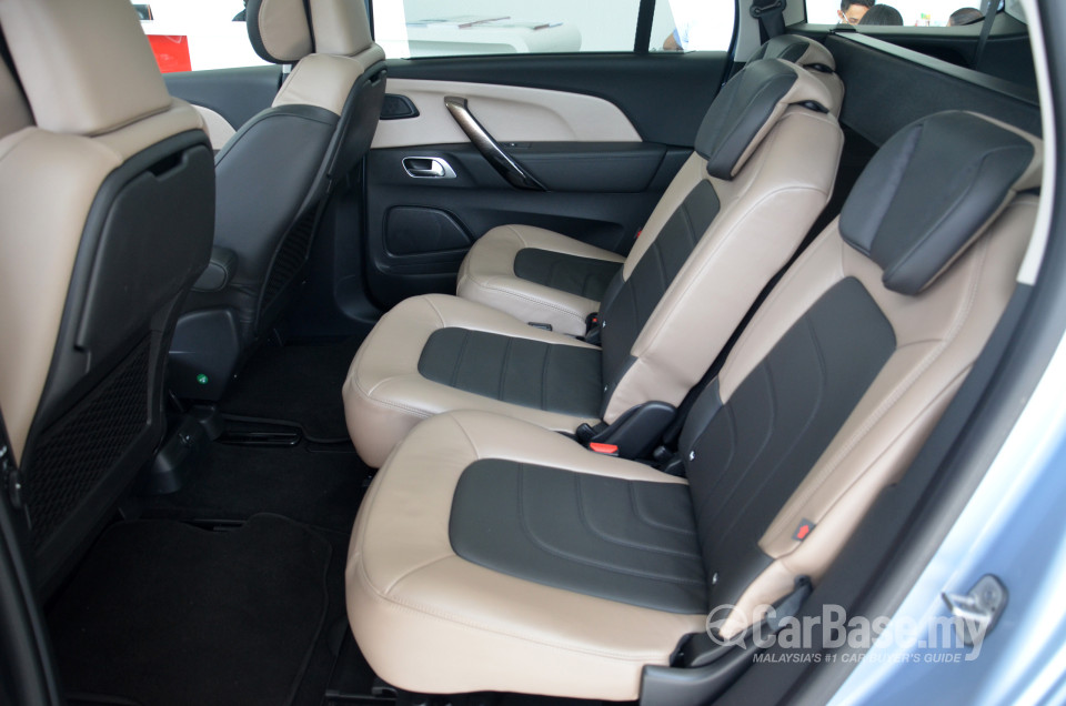 Citroen Grand C4 Picasso Mk2 (2014) Interior
