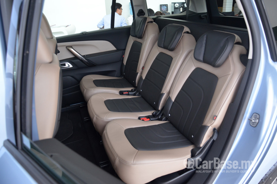 Citroen Grand C4 Picasso Mk2 (2014) Interior