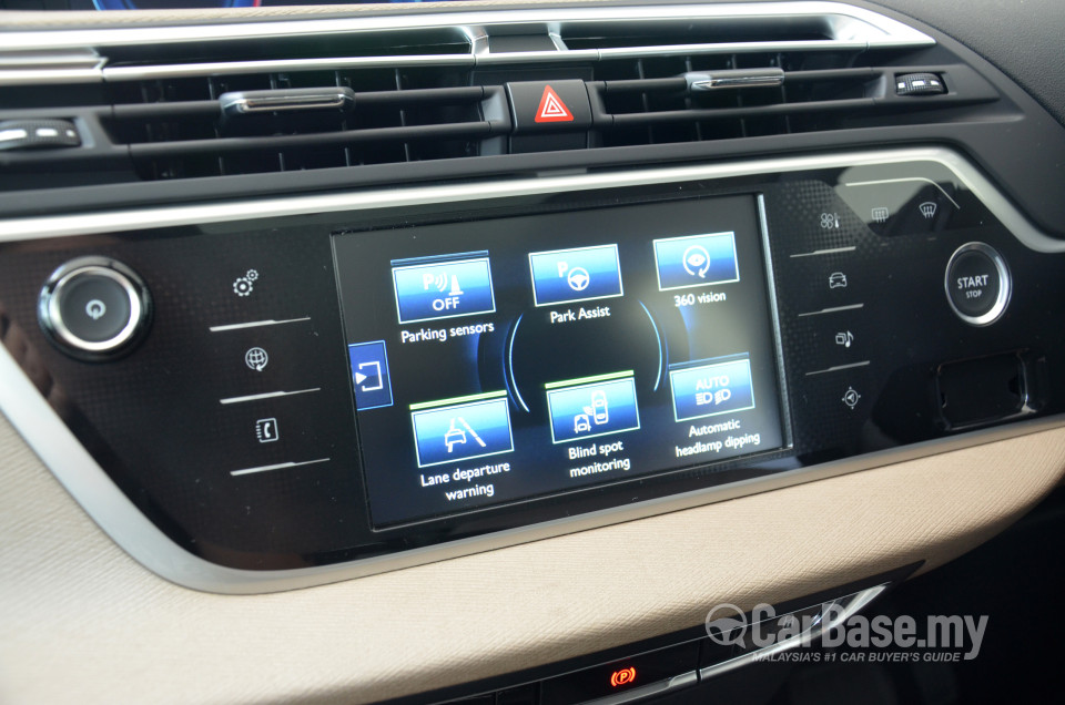 Citroen Grand C4 Picasso Mk2 (2014) Interior