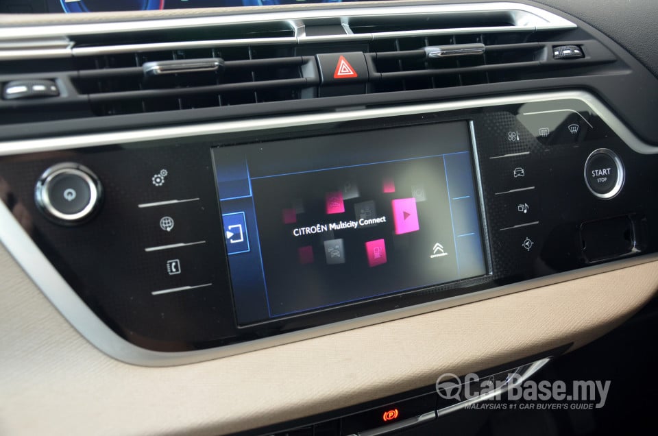 Citroen Grand C4 Picasso Mk2 (2014) Interior