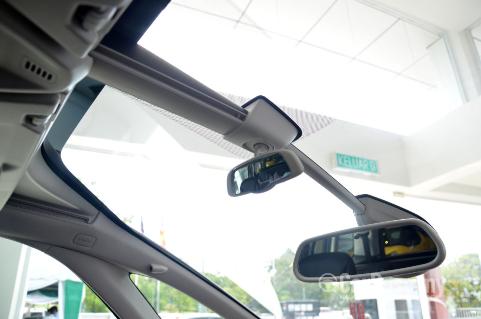 Citroen Grand C4 Picasso Mk2 (2014) Interior