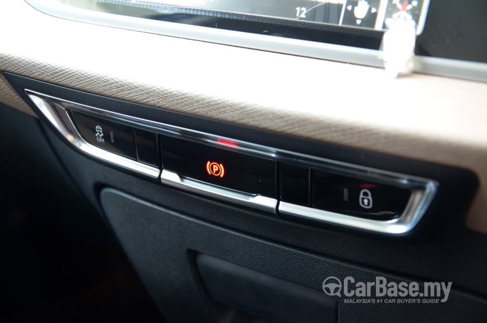 Citroen Grand C4 Picasso Mk2 (2014) Interior