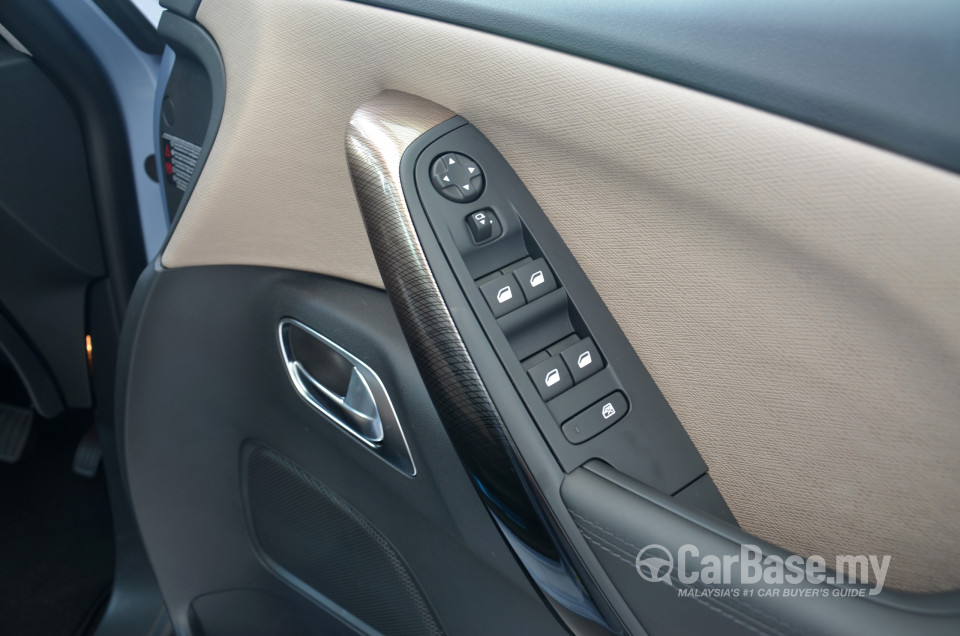Citroen Grand C4 Picasso Mk2 (2014) Interior
