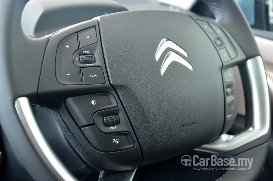 Citroen Grand C4 Picasso Mk2 (2014) Interior