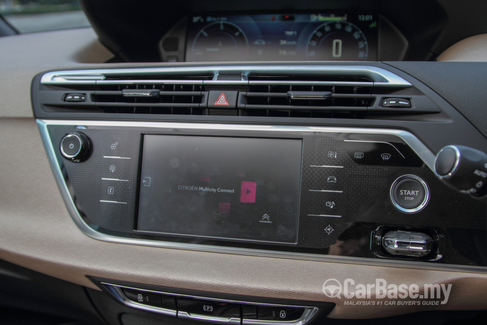 Citroen Grand C4 Picasso Mk2 (2014) Interior