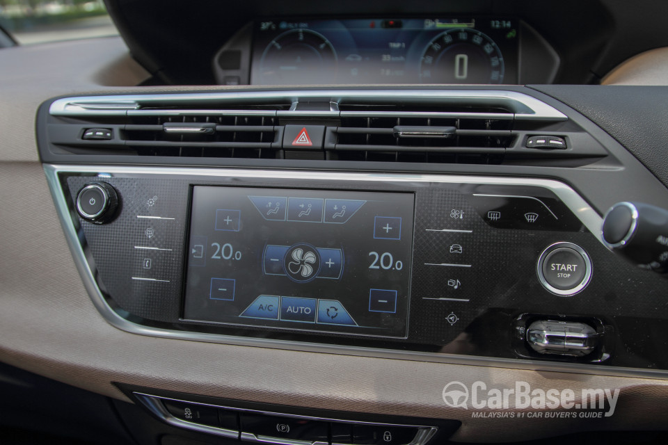 Citroen Grand C4 Picasso Mk2 (2014) Interior