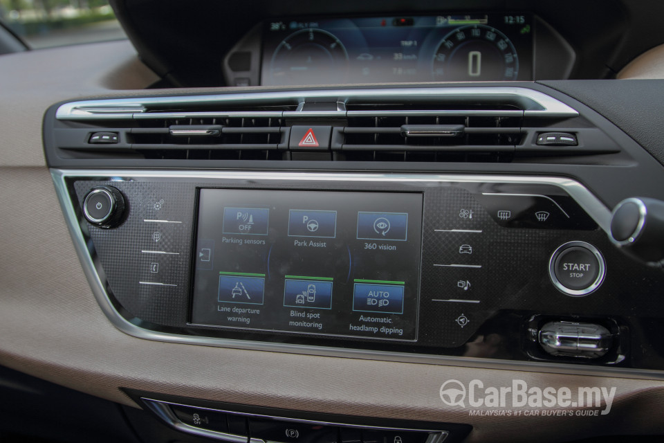 Citroen Grand C4 Picasso Mk2 (2014) Interior