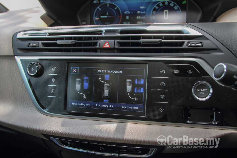 Citroen Grand C4 Picasso Mk2 (2014) Interior