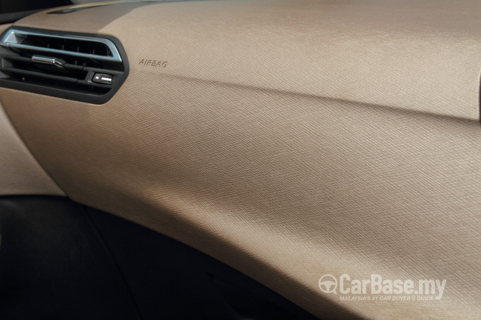 Citroen Grand C4 Picasso Mk2 (2014) Interior