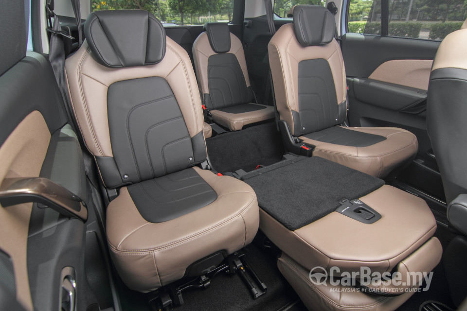 Citroen Grand C4 Picasso Mk2 (2014) Interior