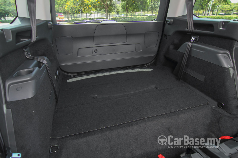 Citroen Grand C4 Picasso Mk2 (2014) Interior