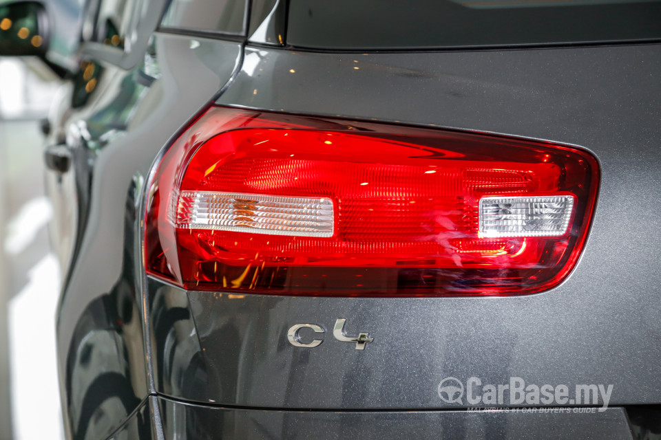 Citroen C4 Picasso Mk2 (2016) Exterior