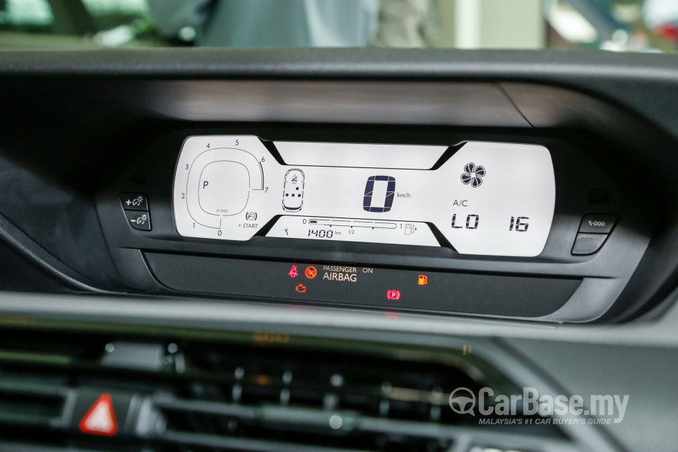 Citroen C4 Picasso Mk2 (2016) Interior