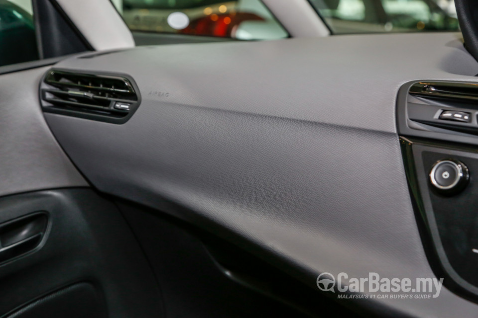 Citroen C4 Picasso Mk2 (2016) Interior