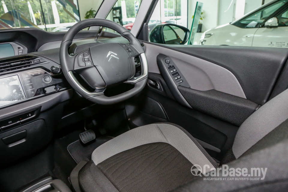 Citroen C4 Picasso Mk2 (2016) Interior