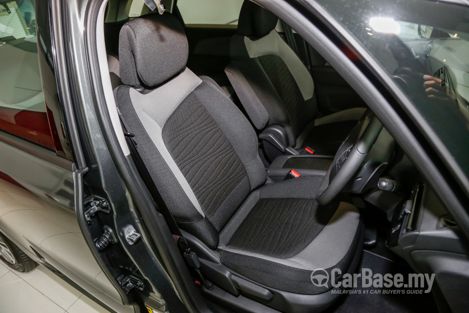 Citroen C4 Picasso Mk2 (2016) Interior