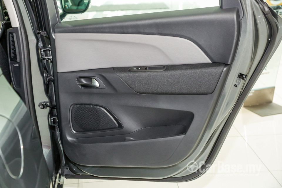 Citroen C4 Picasso Mk2 (2016) Interior