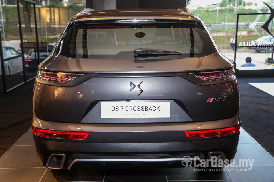 Citroen DS7 Crossback Mk1 (2019) Exterior